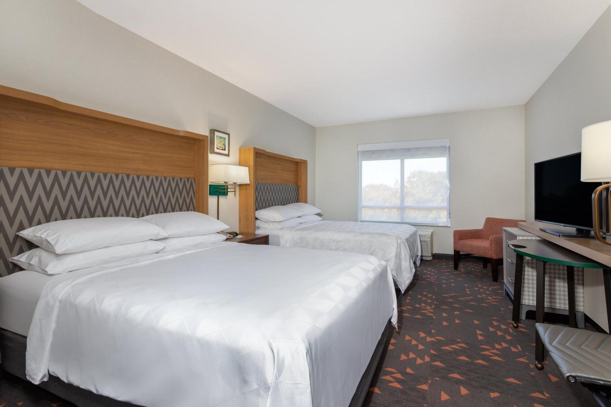 Standard Room with Two Queen Beds