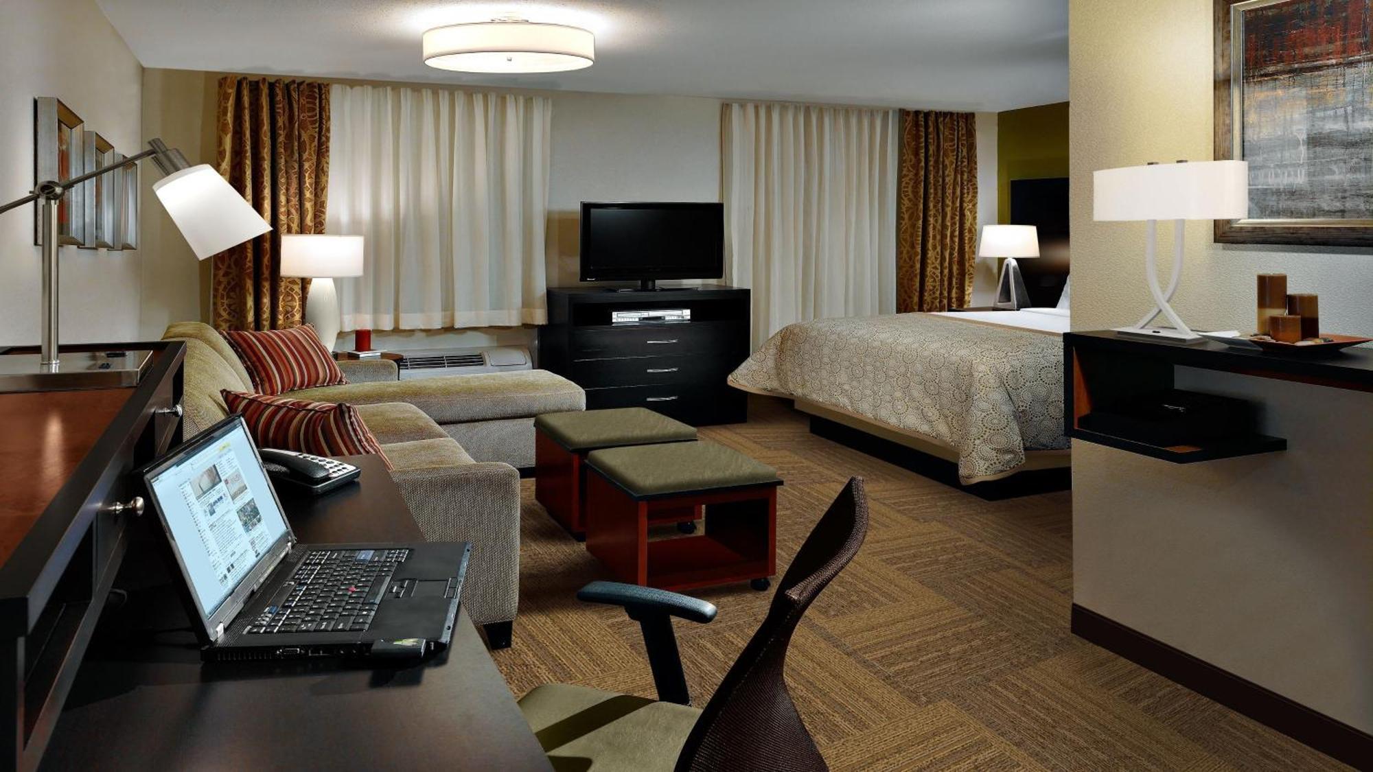 Studio Suite with Two Queen Beds