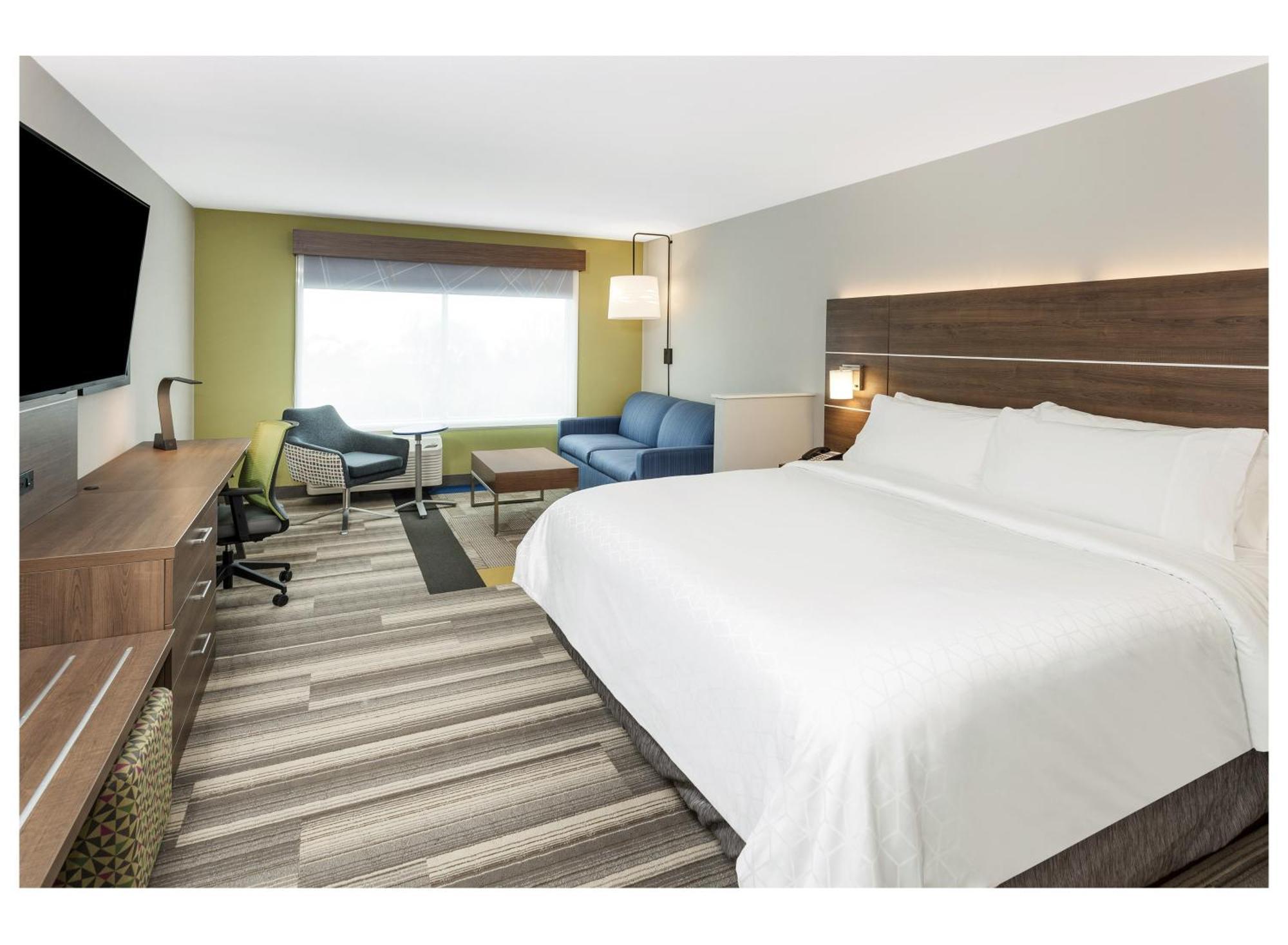 King Suite with Sofa Bed