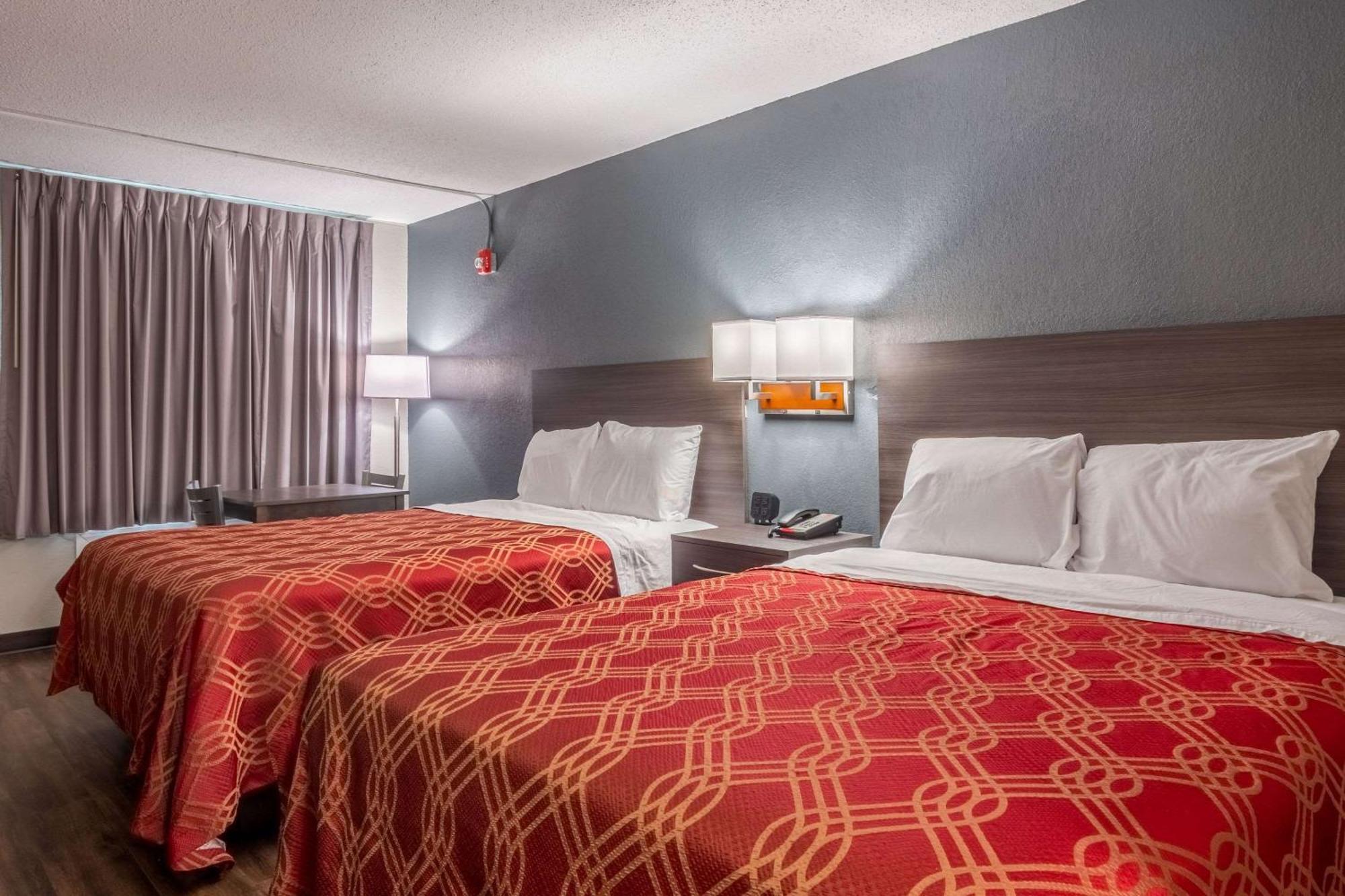 Queen Room with Two Queen Beds - Non-Smoking