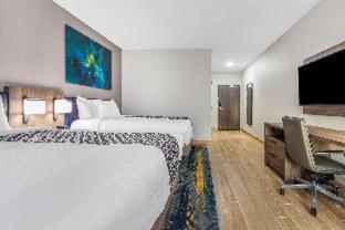 Queen Room with Two Queen Beds - Non-Smoking,1285353958:JPEG