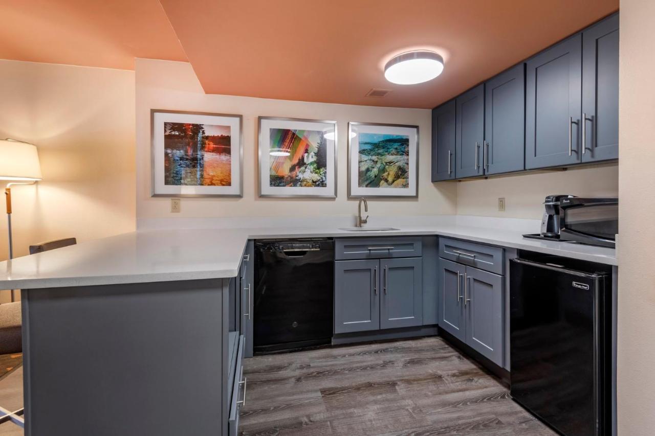 One-Bedroom King Suite,1307384803:JPEG