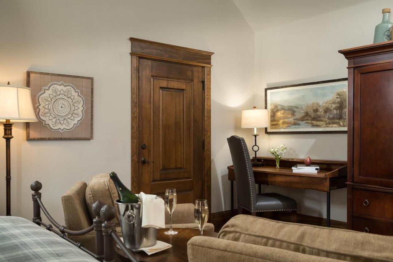 Basic Double or Twin Room