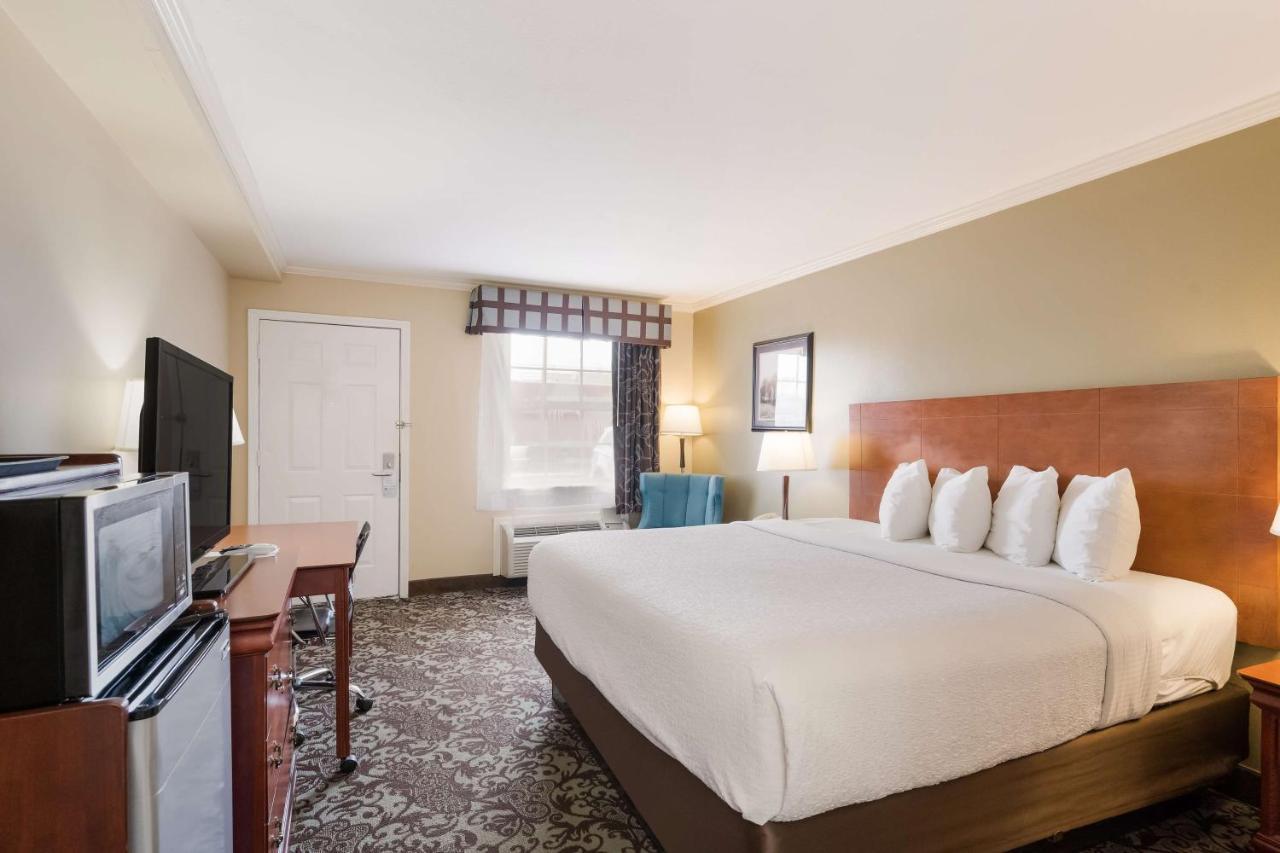 King Room - Non-Smoking,1295326084:JPEG