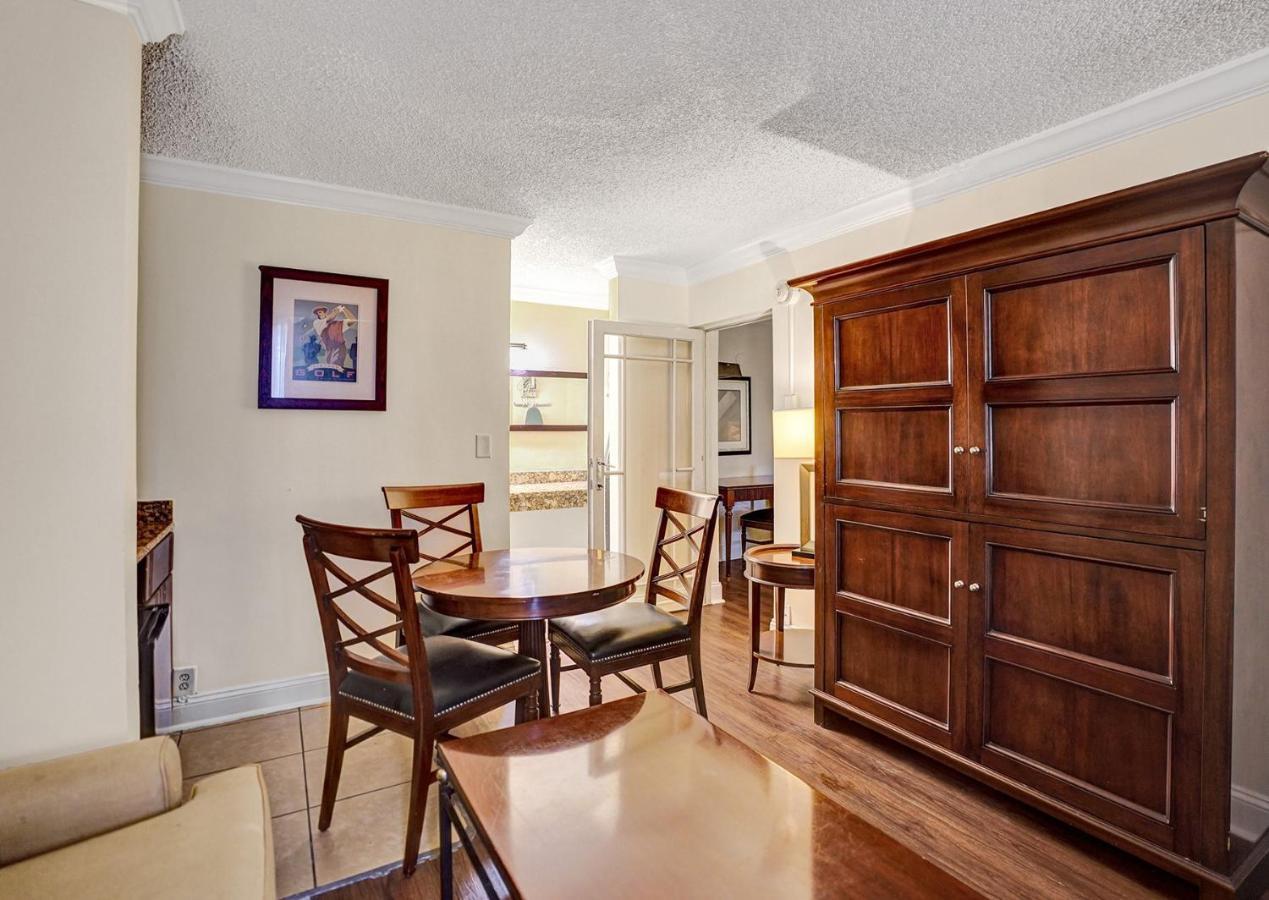 Traditional Suite 2 Double Bed Cityside
