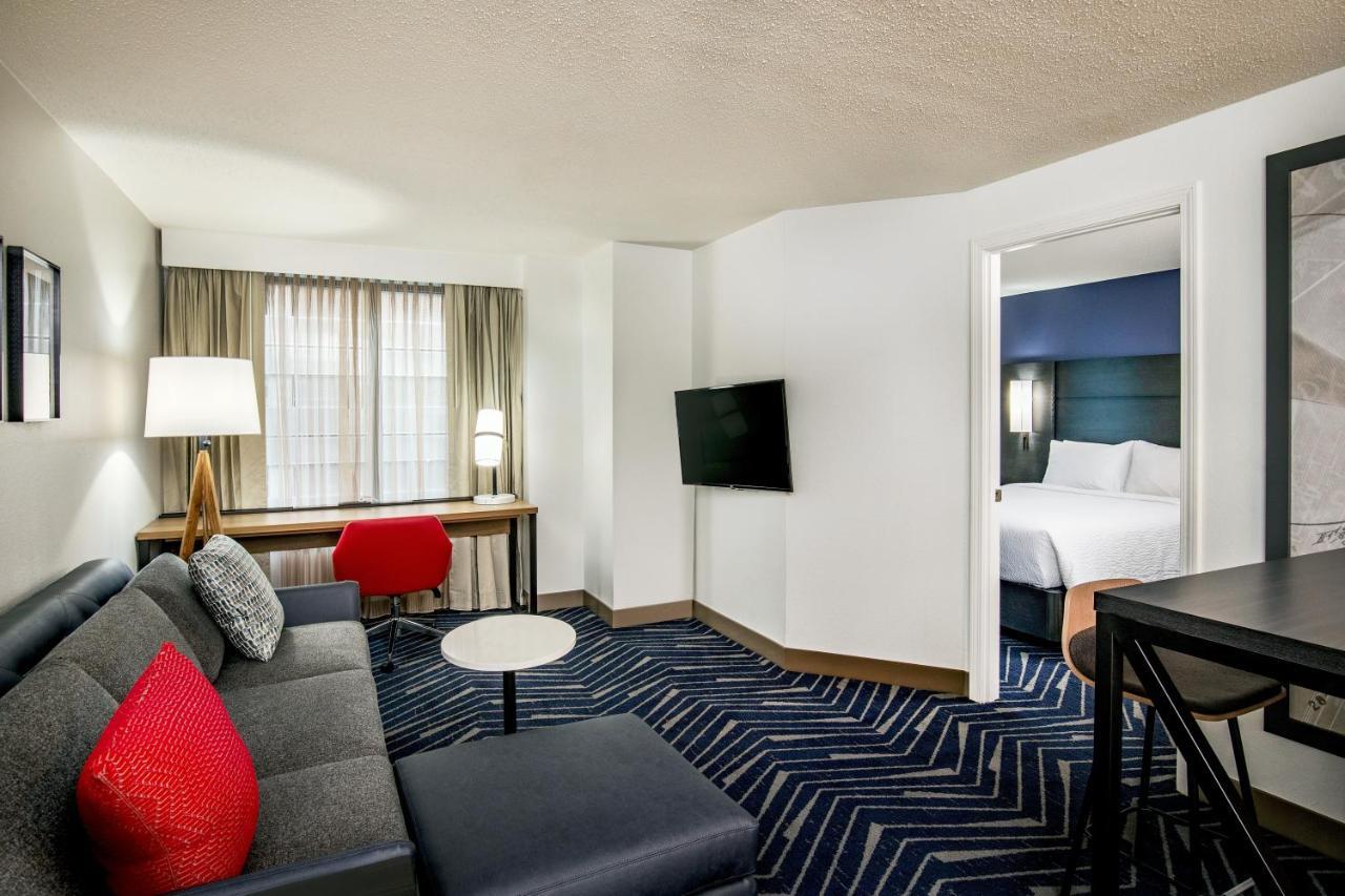 One-Bedroom Queen Suite with Sofa Bed
