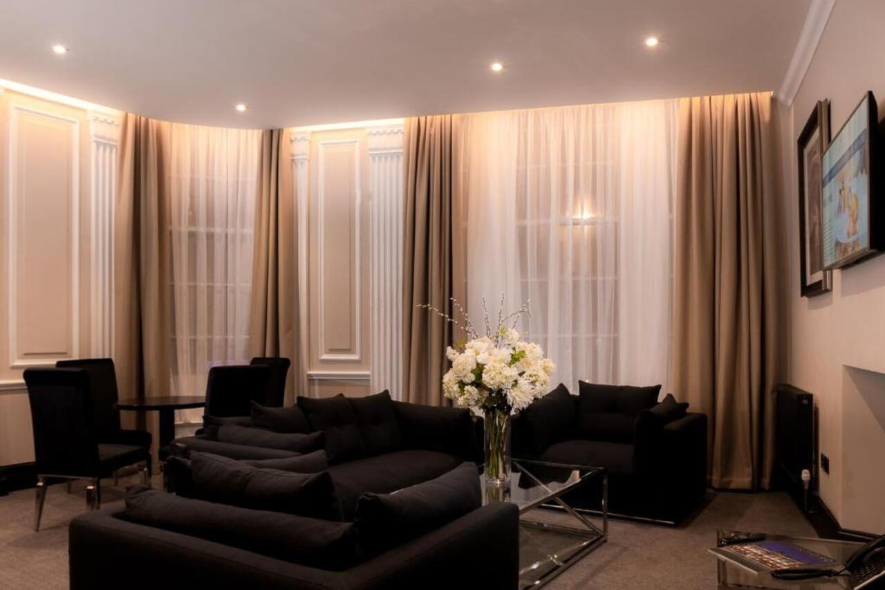 Two-Bedroom Deluxe Apartment