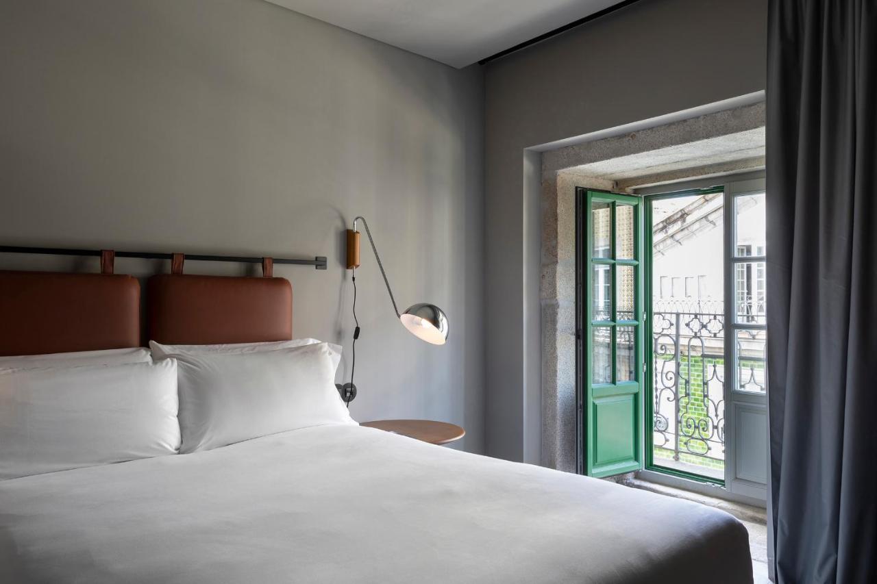 Room with City View