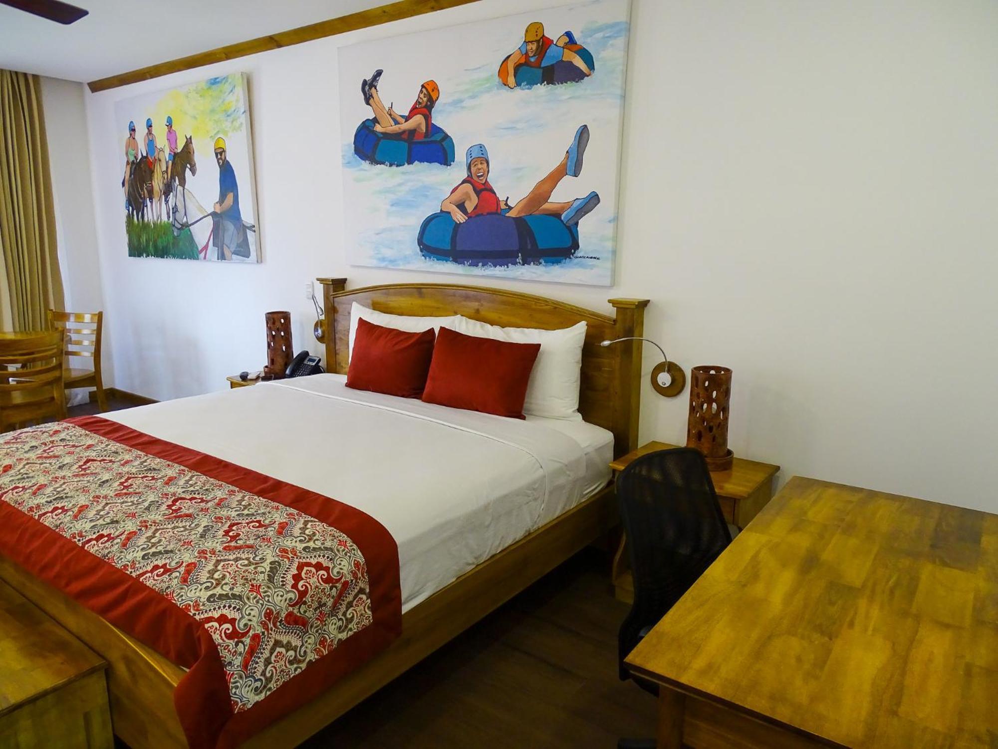 Suite with Mountain View,1308765292:JPEG