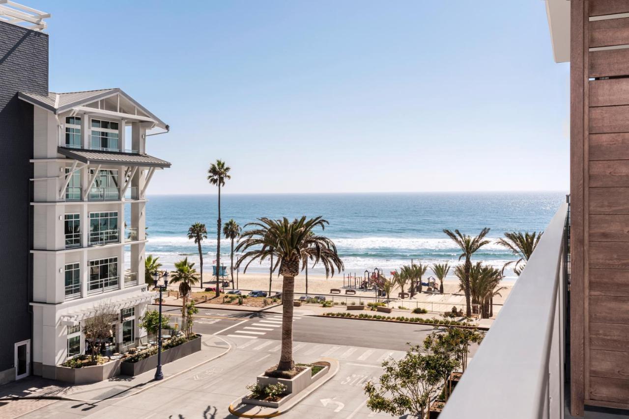 One King Bed Oceanfront