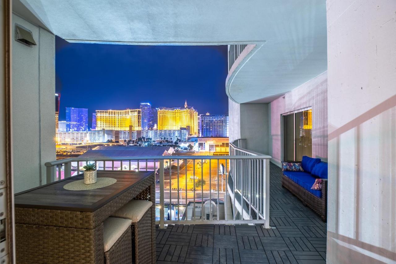 Suite with City View