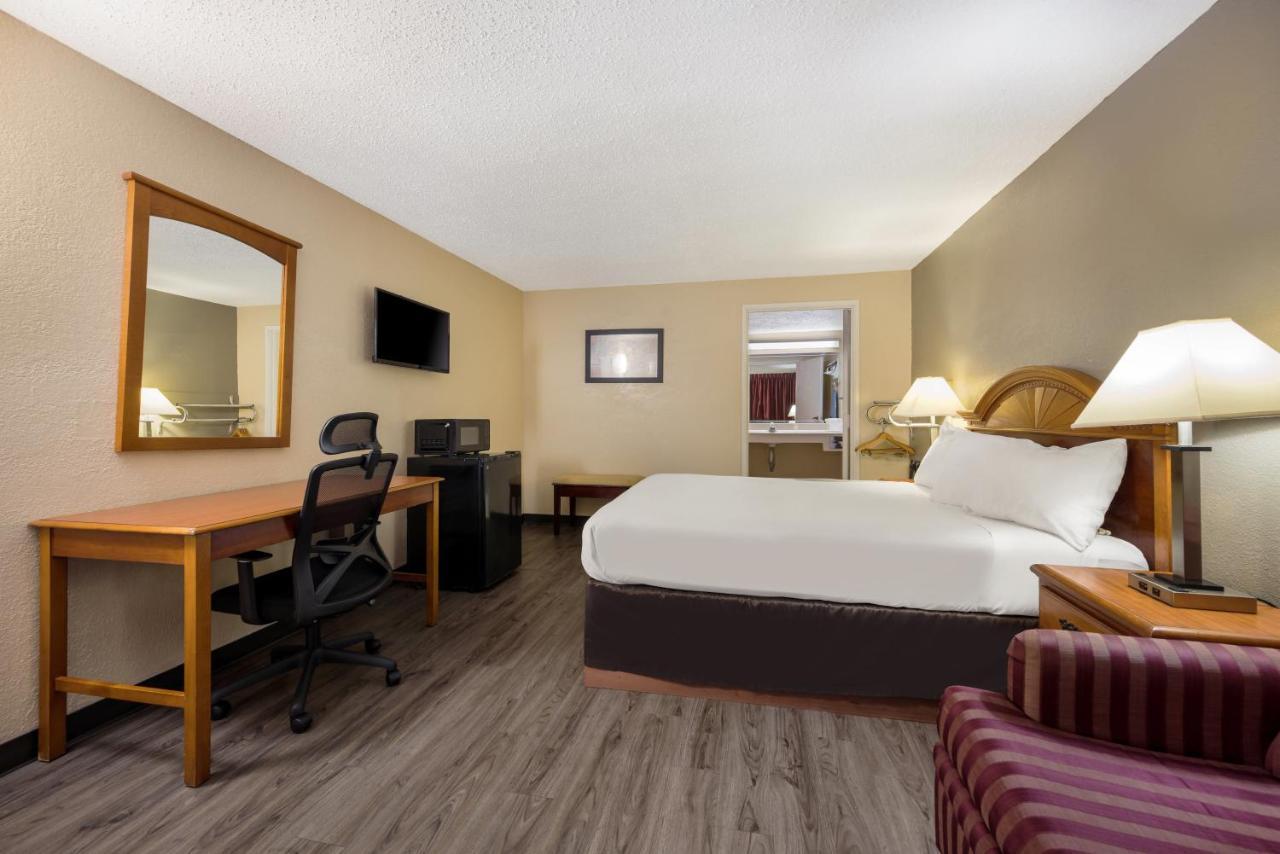 Queen Room - Disability Access,1314969634:JPEG