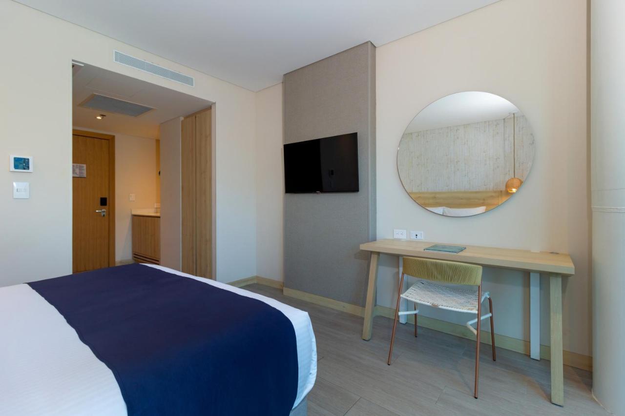 Double Room with Balcony,1322999455:JPEG