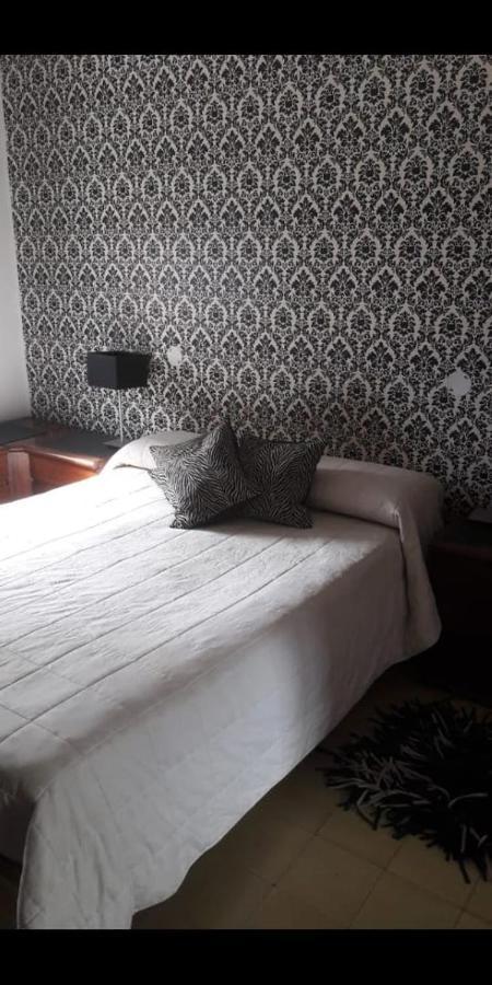 King Room with Accessible Tub