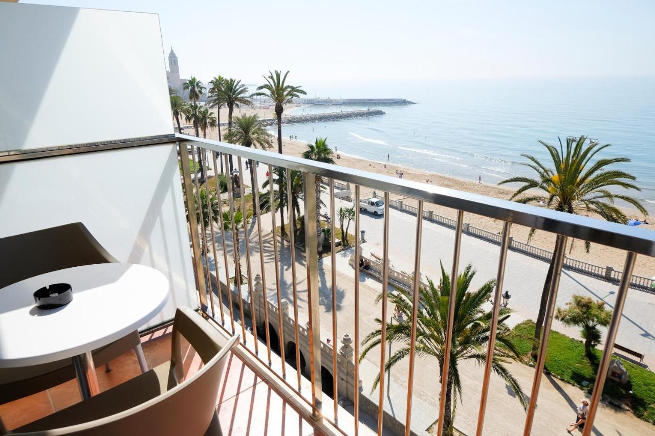 Double or Twin Room with Sea View
