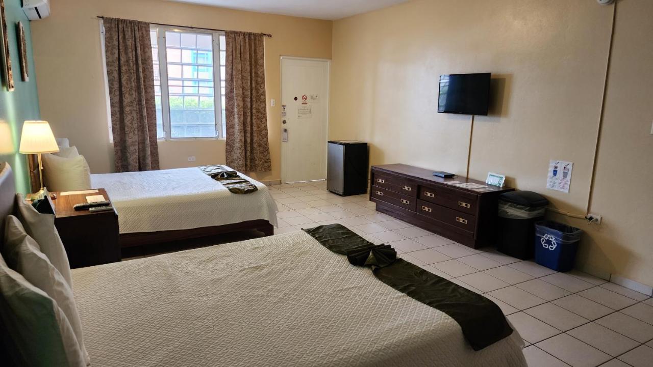 Double  Room