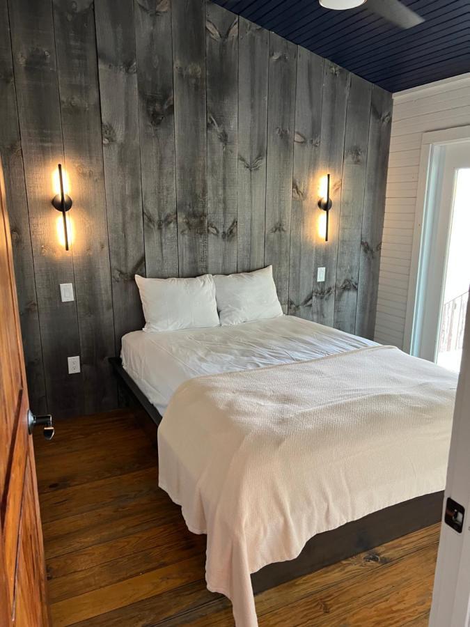 Three-Bedroom Bungalow,1342327715:JPEG