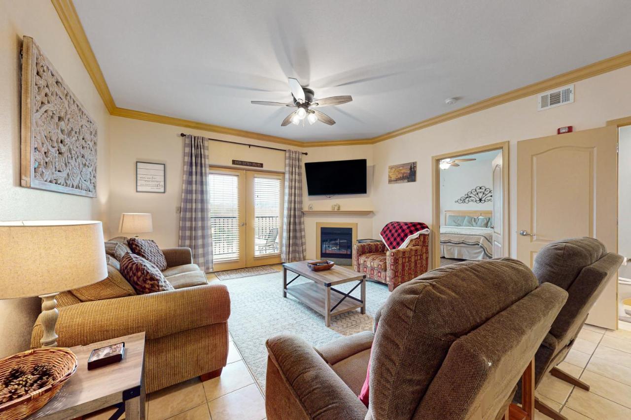 One Bedroom Apartment