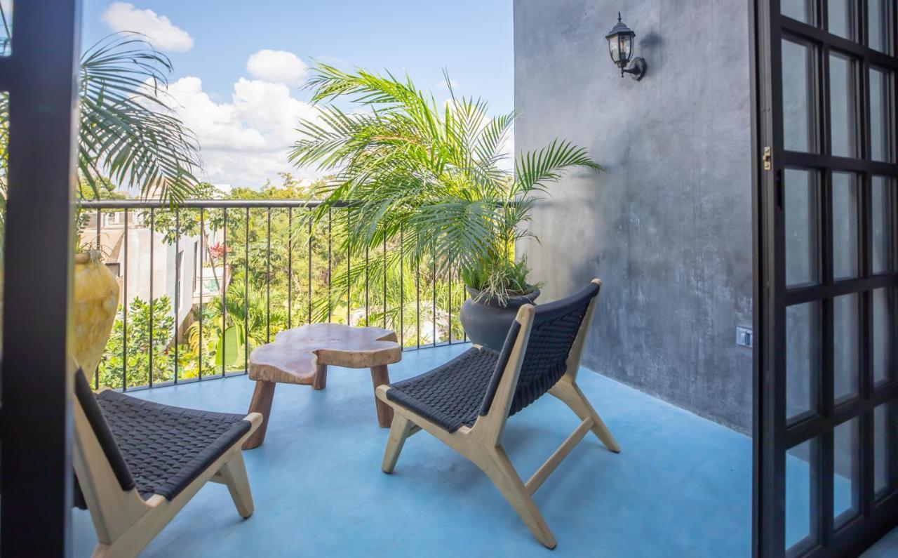 Twin Room with Balcony