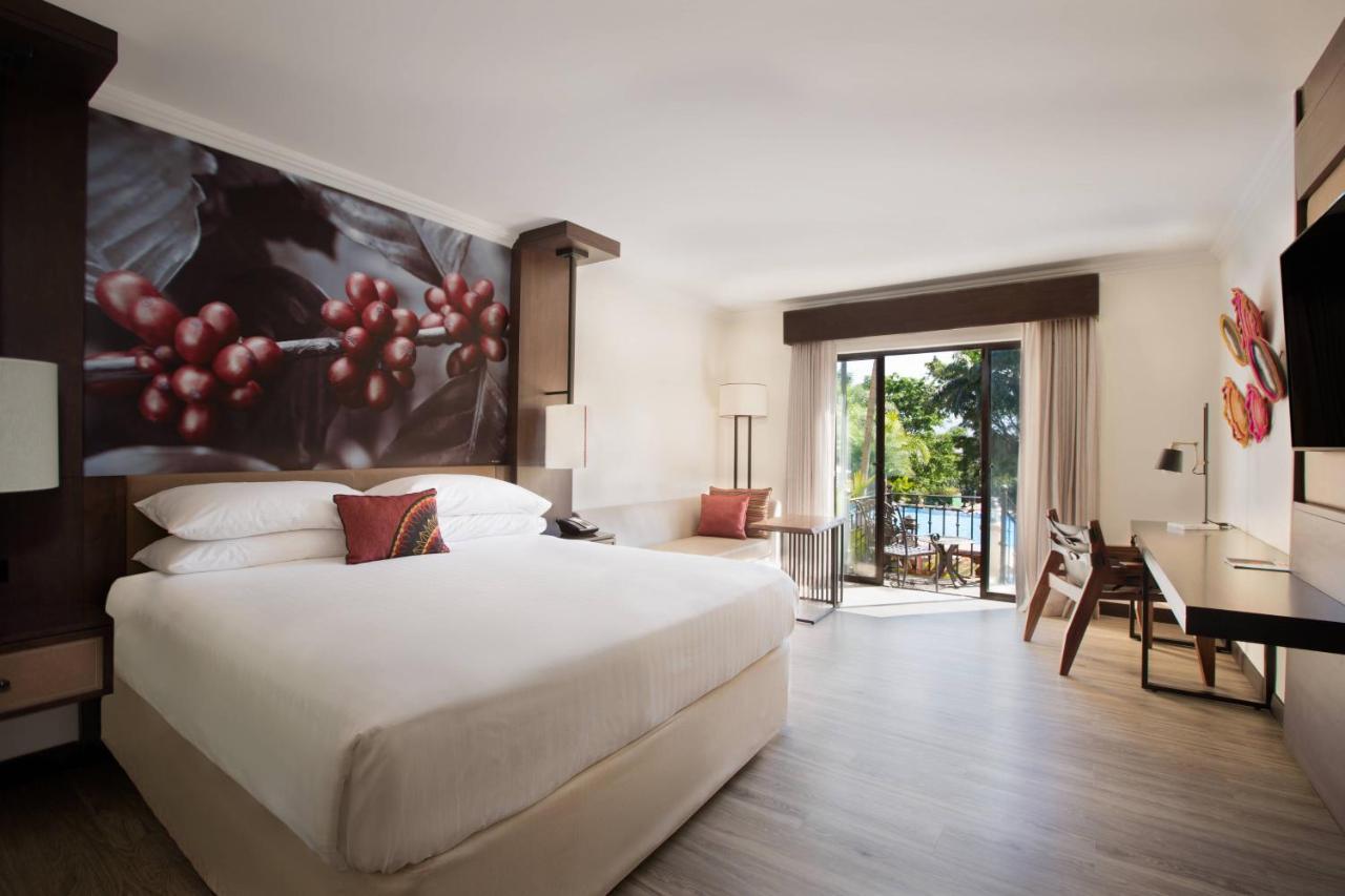 Ground Floor King Room with Pool View,1633685860:JPEG