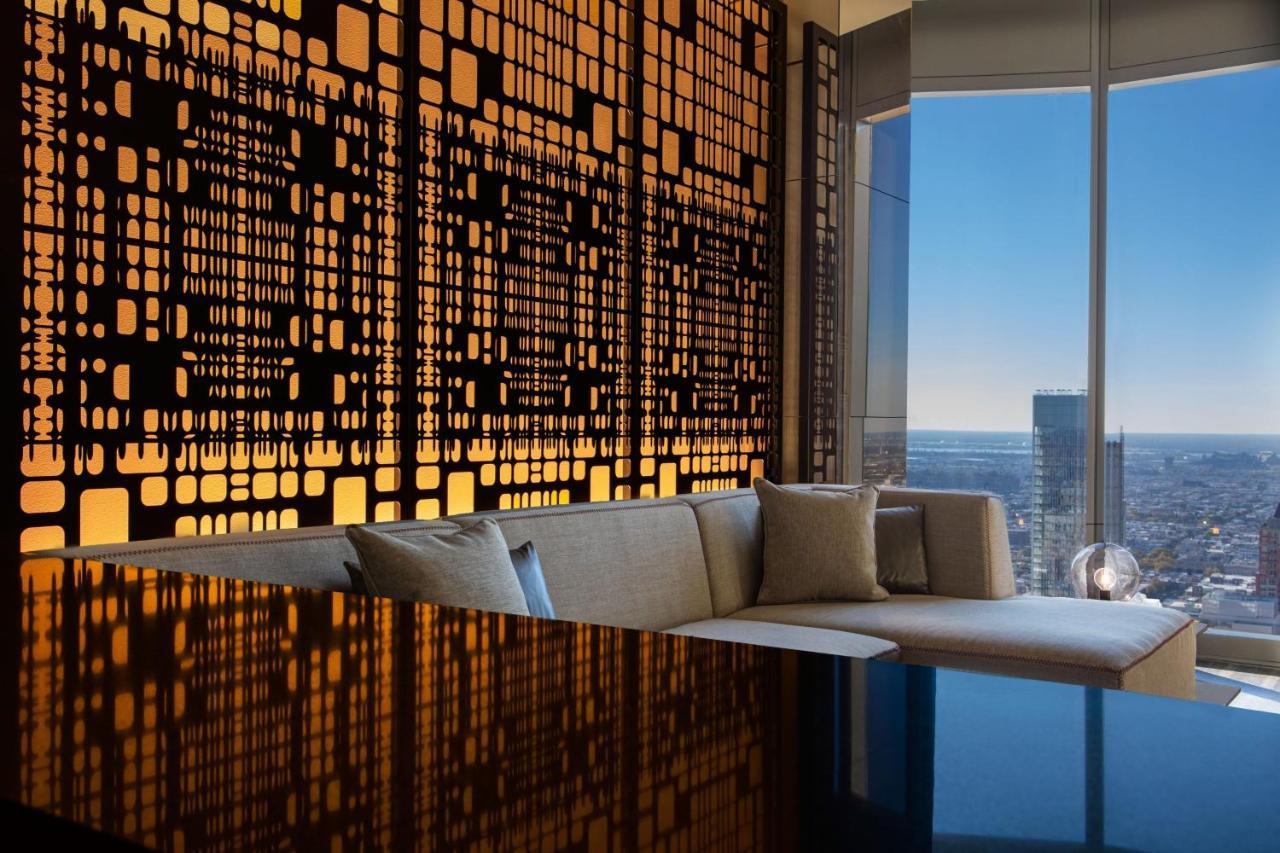 Studio Suite, 1 King, City view,1350844990:JPEG