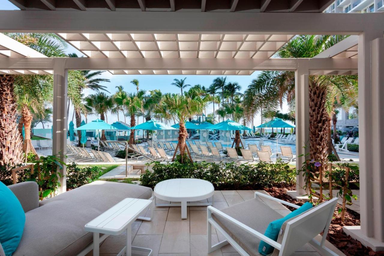 Two Double Beds Cabana Lanai with Pool Access