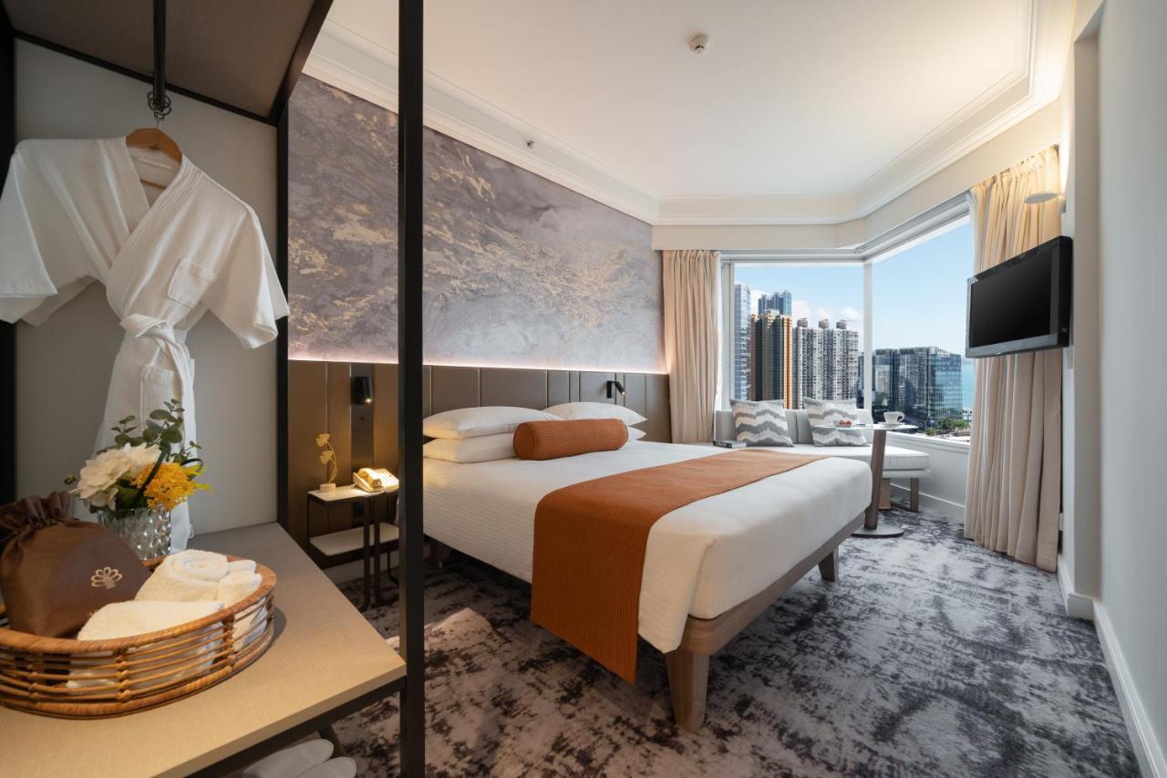 Premier Room