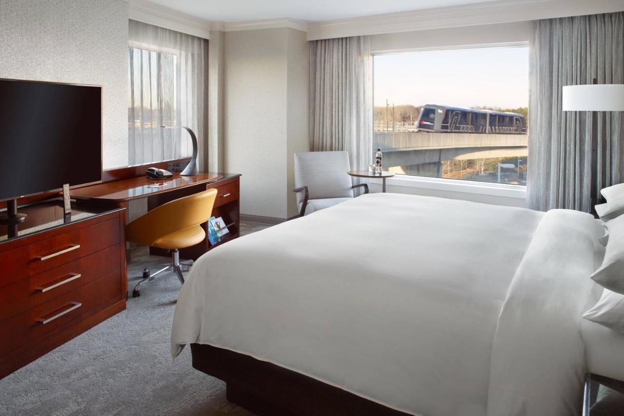 King Room with Concierge Lounge Access