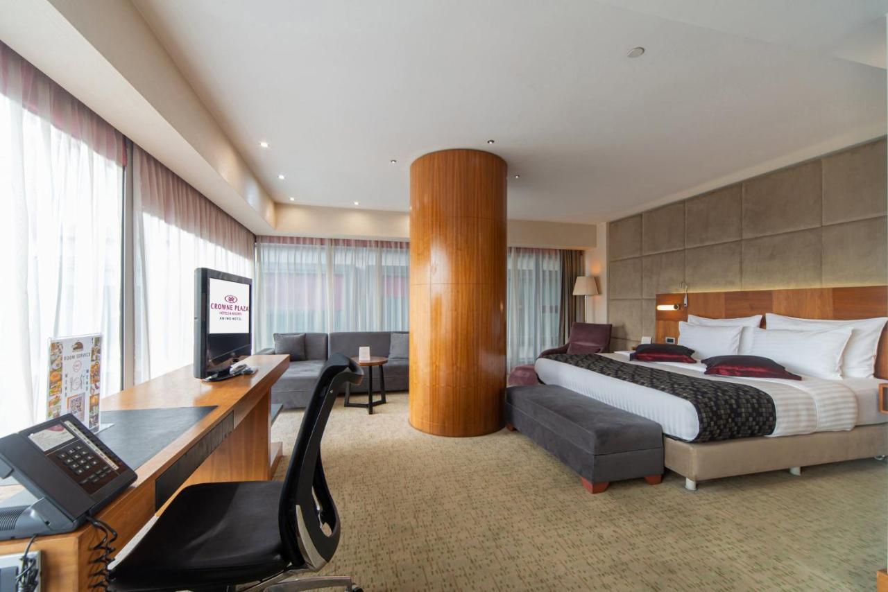 Junior King Suite - Lounge Access