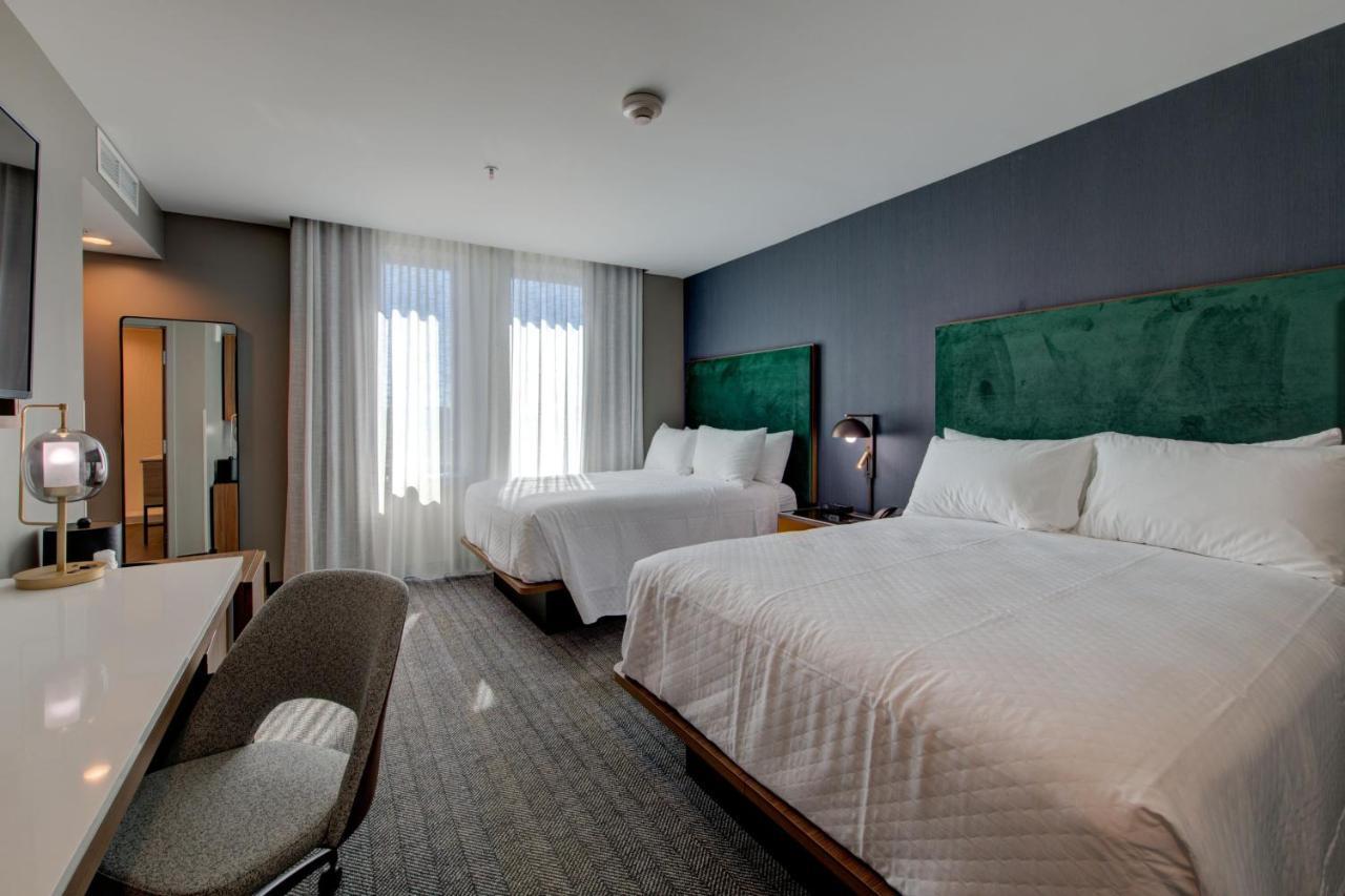 Queen Room with Two Queen Beds