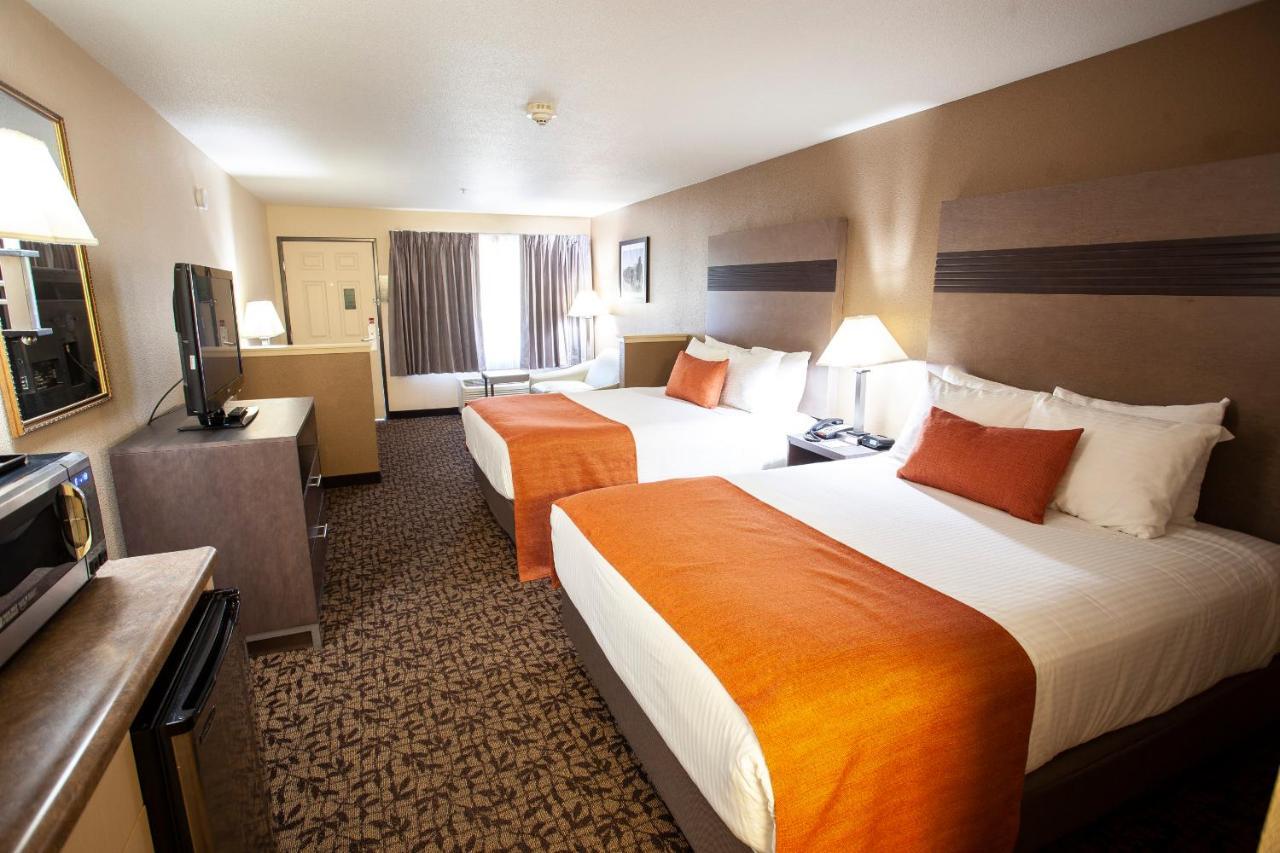 Studio Suite with Two Queen Beds - Non-Smoking
