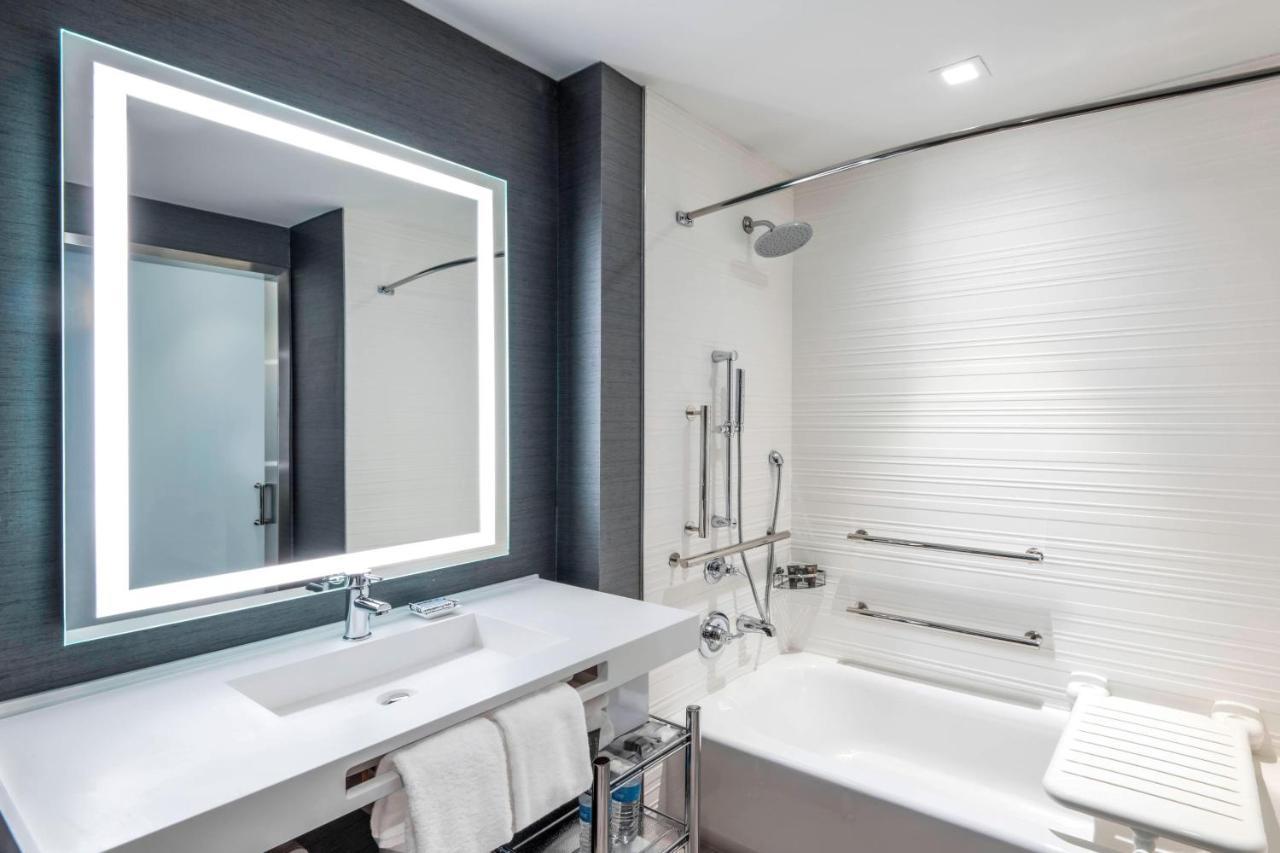 Classic Queen Room with Two Queen Beds,1501324201:JPEG