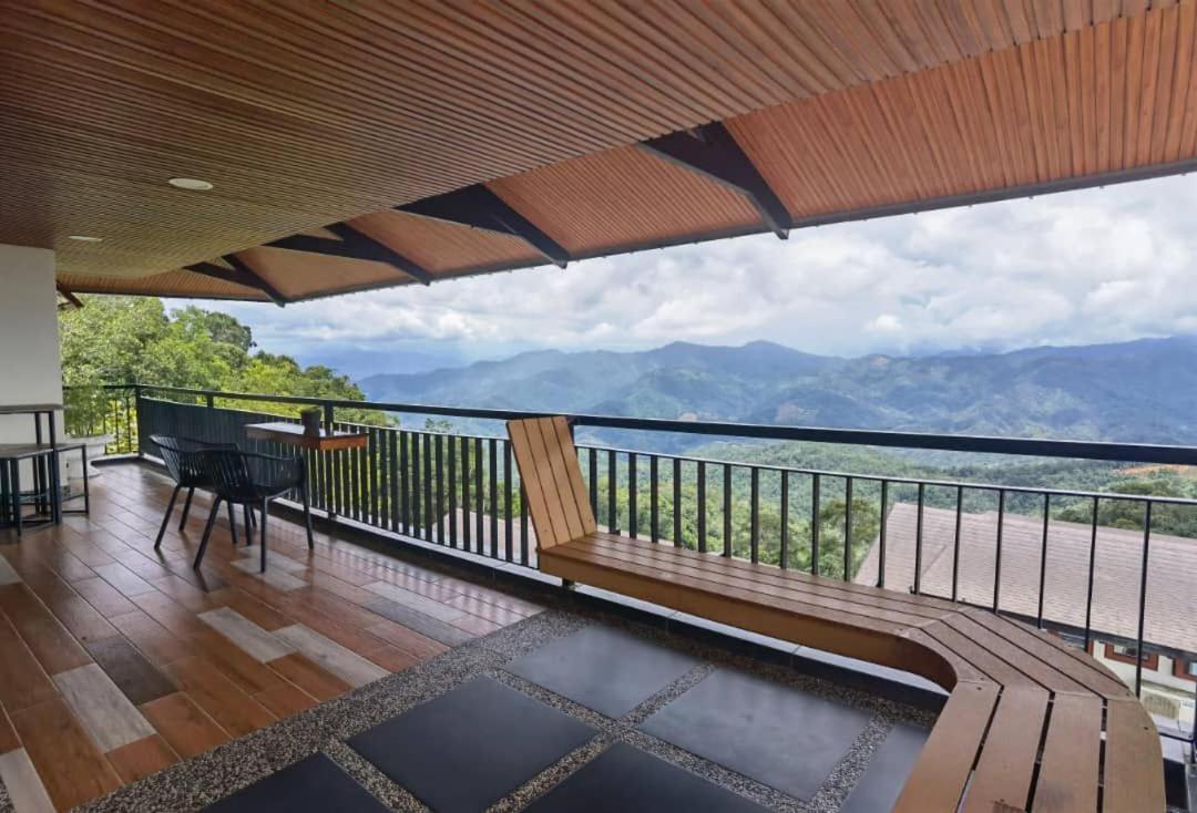 King Room with Balcony