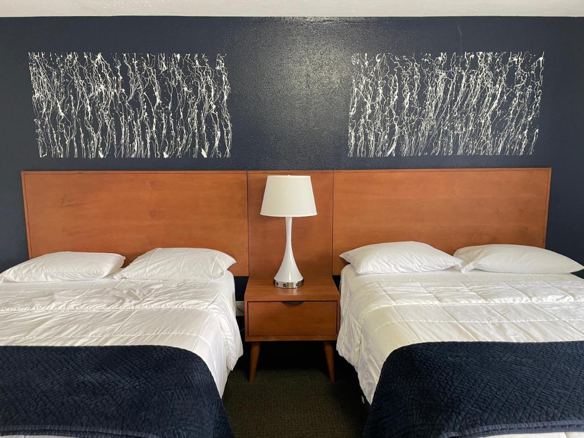 Queen Room with Two Queen Beds