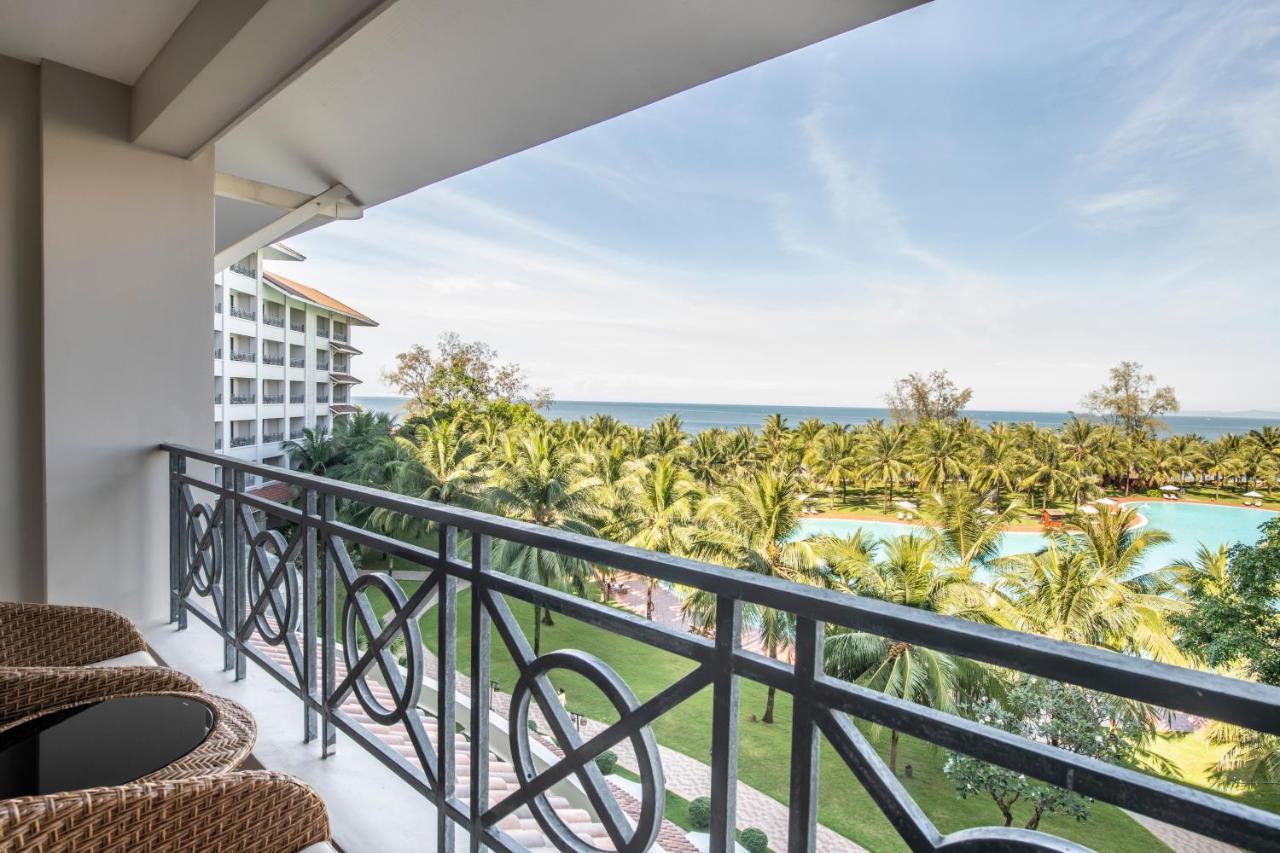 Deluxe Ocean View King Bed,1370368520:JPEG