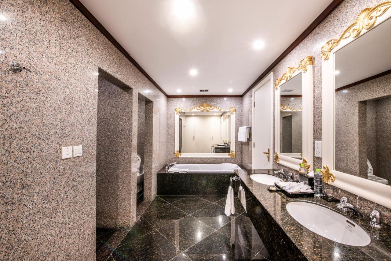 Three Bedroom Villa Ocean View - Private Pool,1370368193:JPEG