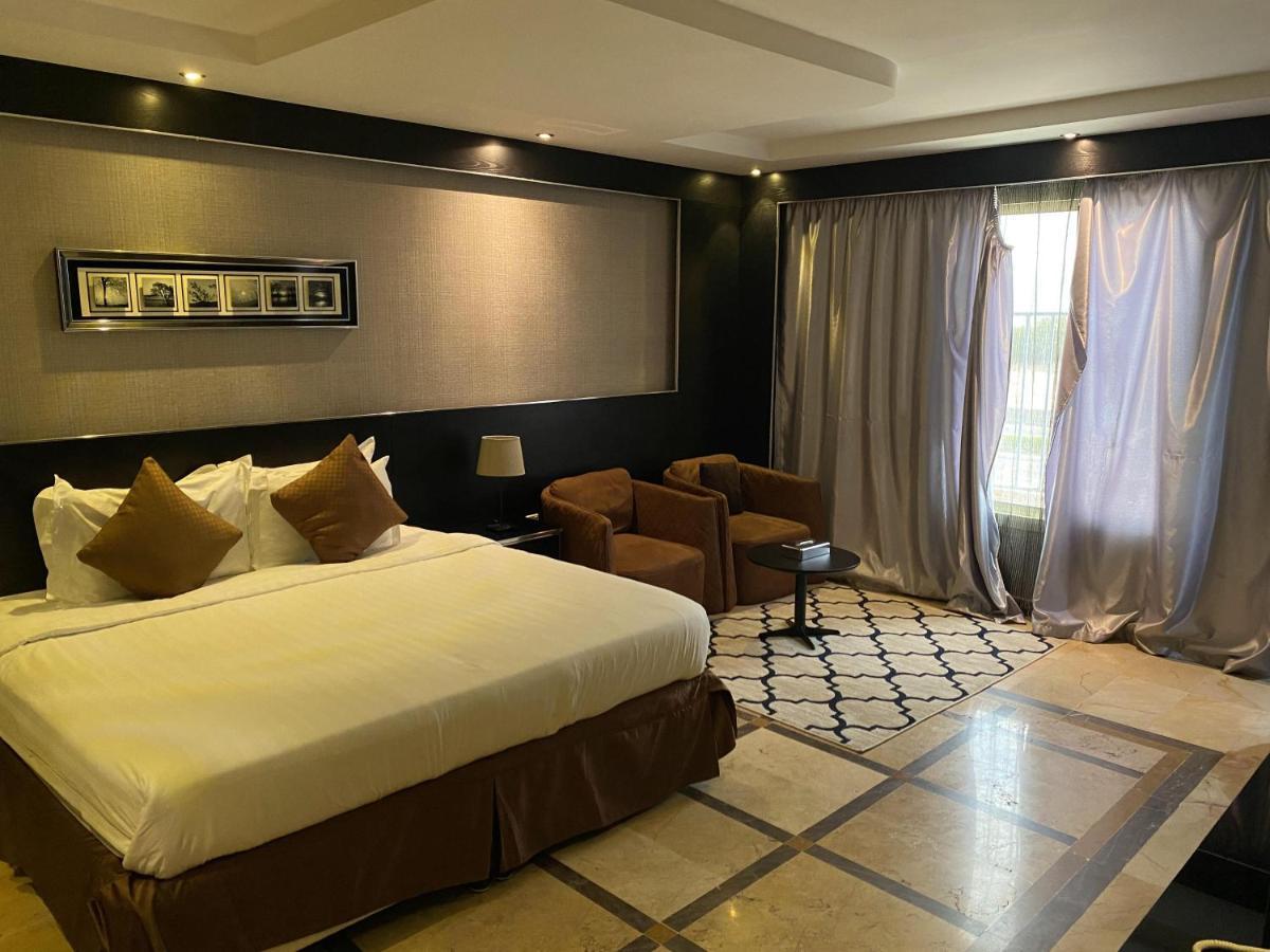 Family Suite,1371118772:JPEG