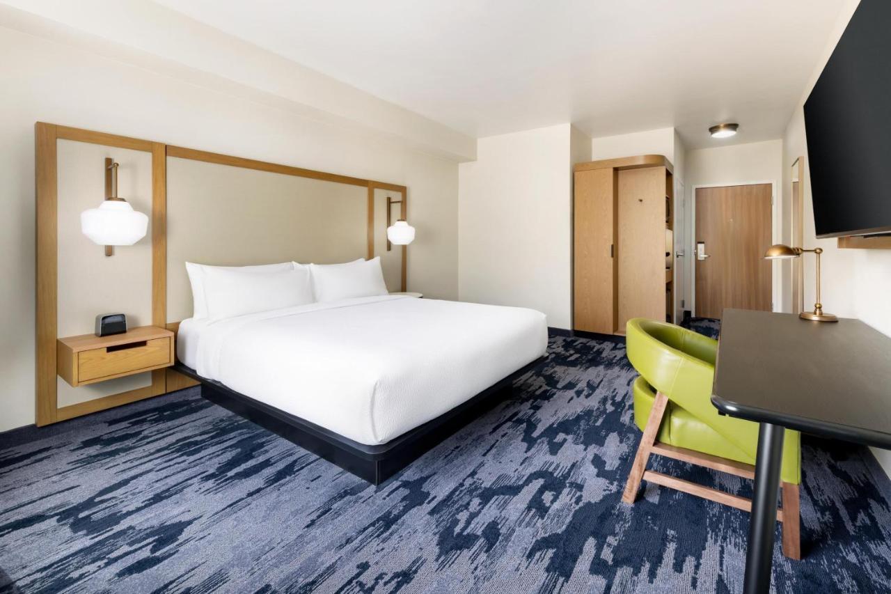 King Room