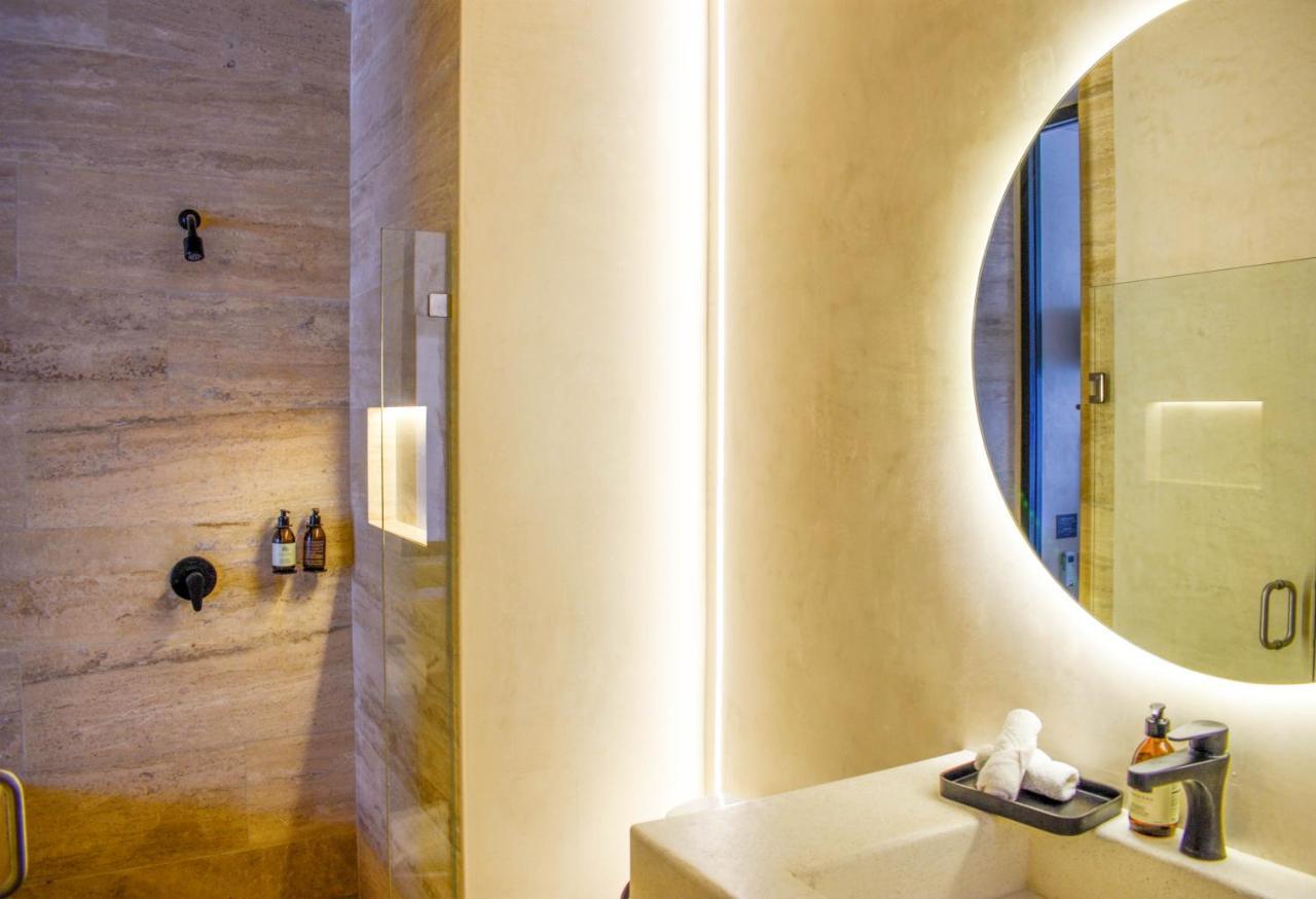 Double Room with Pool View