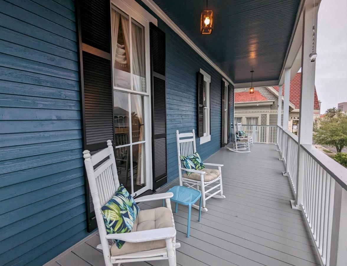 Quadruple Room with Balcony