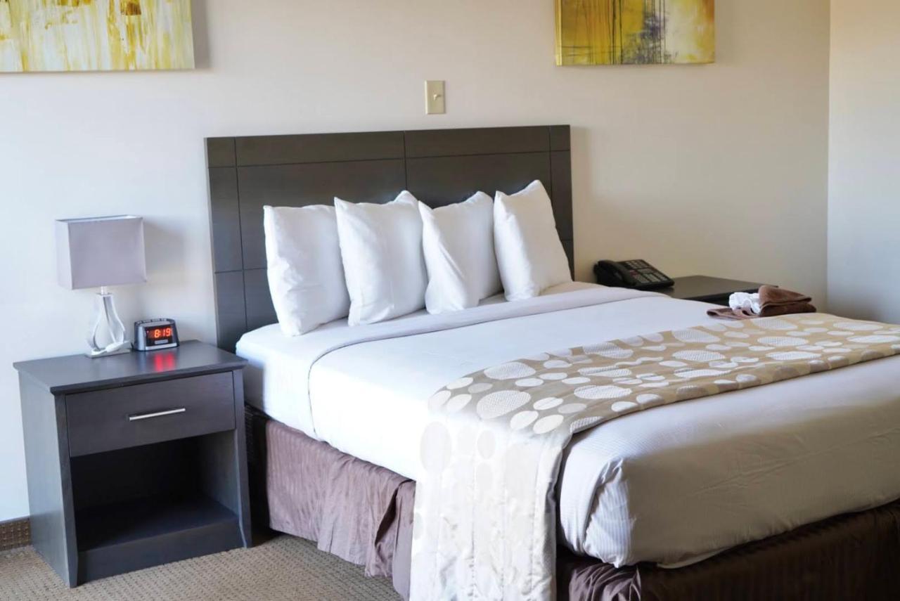 Queen Room - Two Adults Only - No elevator access,1382148638:JPEG