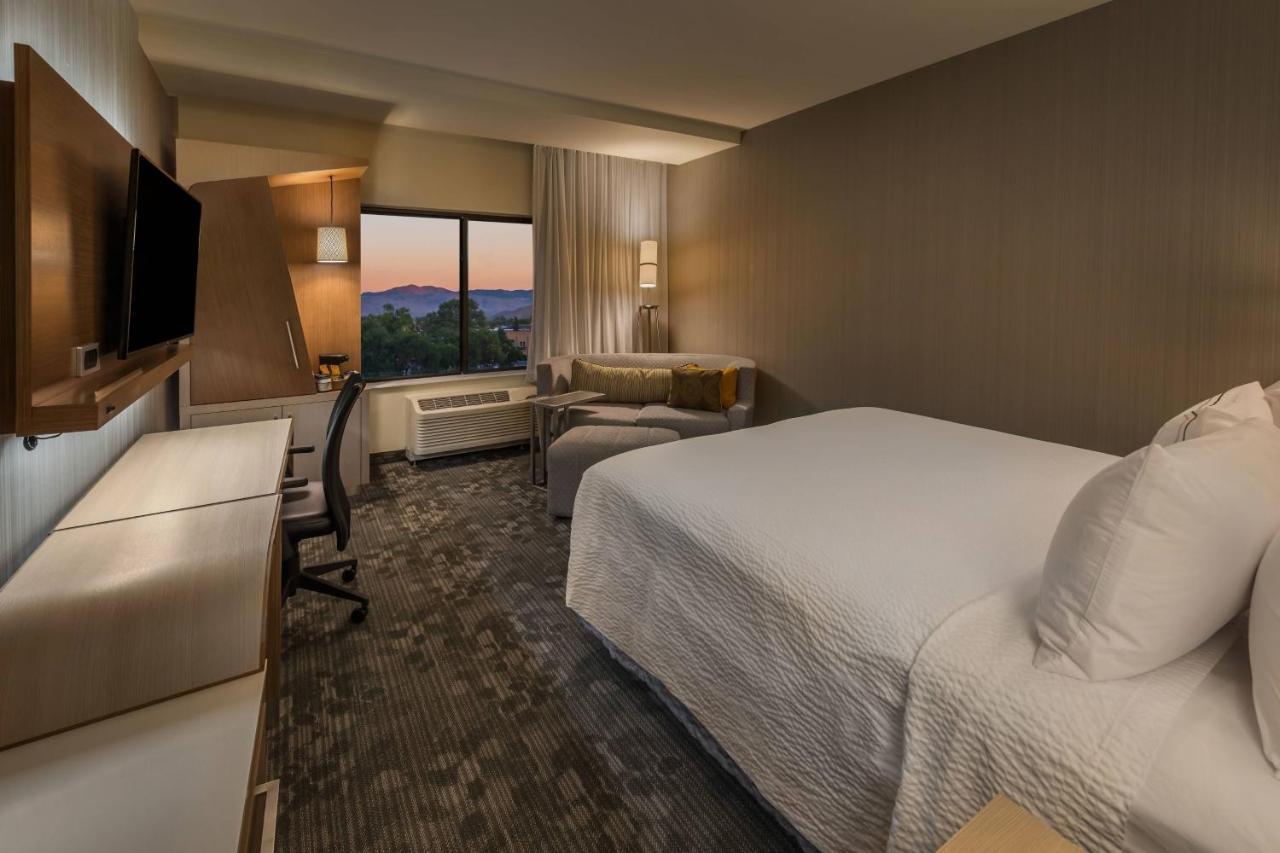 King Room with Sofa Bed
