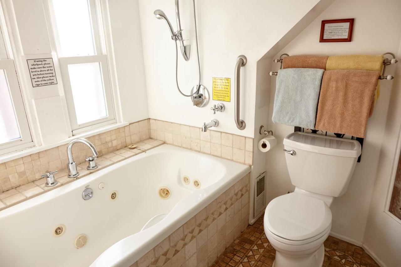 Superior Room with Spa Bath
