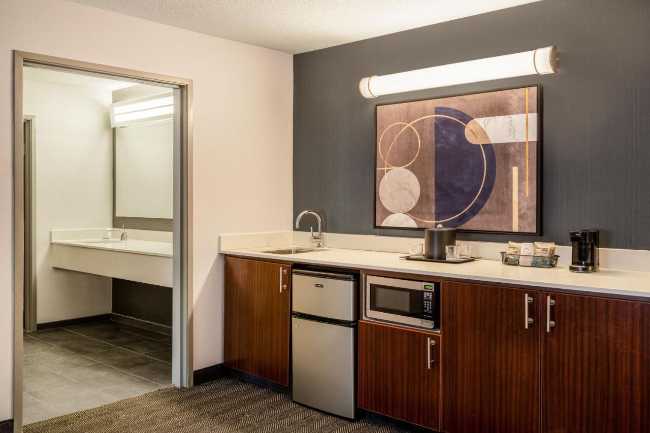 King Suite with Sofa Bed