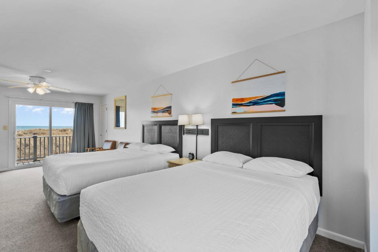 Standard Queen Room with Two Queen Beds
