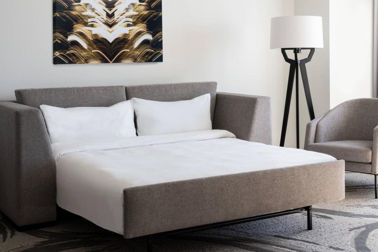 Griffin Suite,1403045600:JPEG