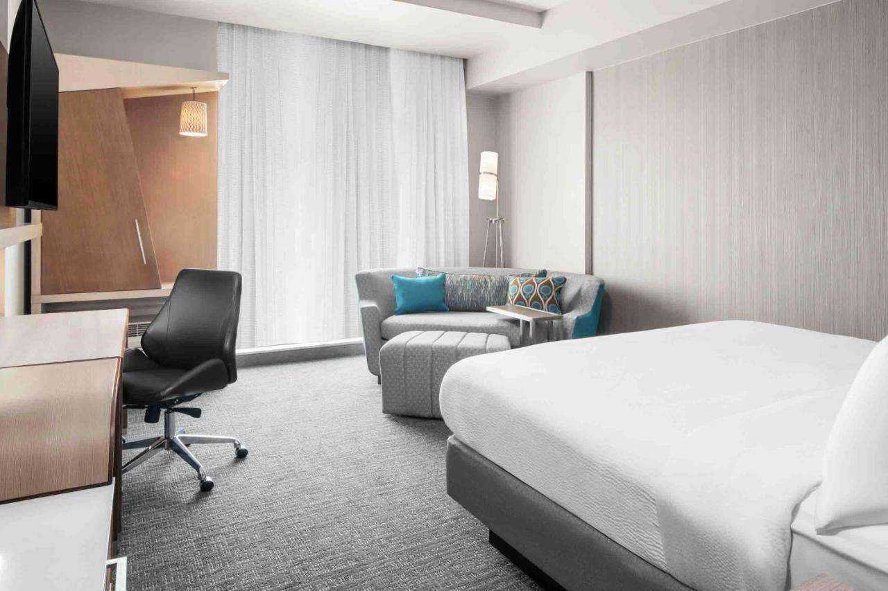King Room with Sofa Bed and Inland View
