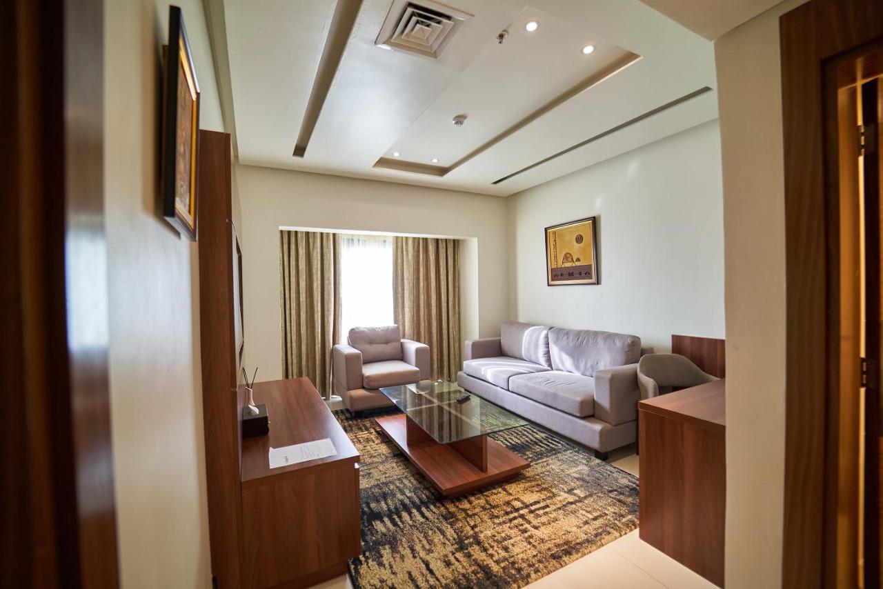 Junior Suite,1403750771:JPEG