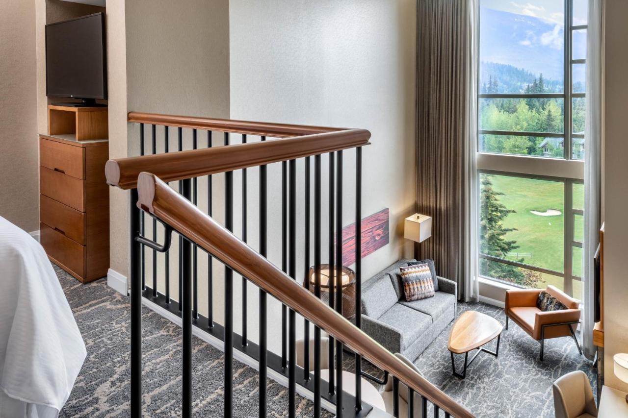 Bi-level Loft, In Loft: 1 Queen, Sofa bed, West Tower,1404873302:JPEG
