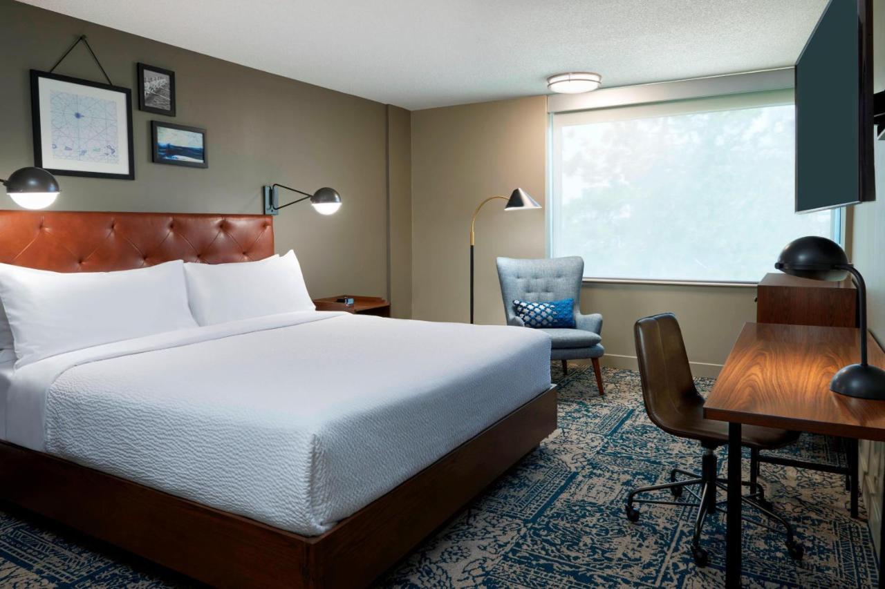 Traditional King Room,1706196533:JPEG